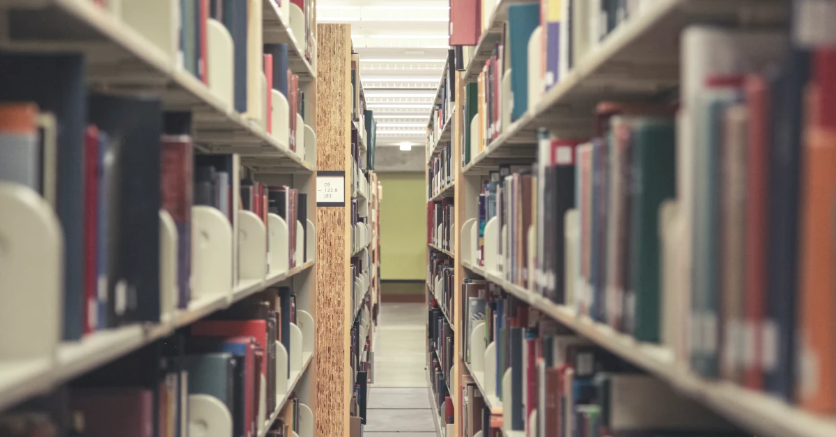 7 Library Collection Management Policy Examples To Keep You Collection of Volumes Protected